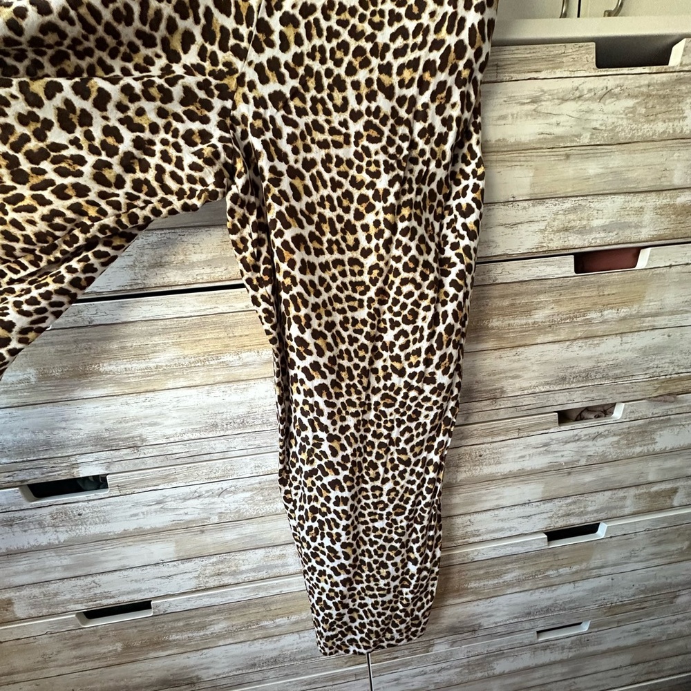 Jessica Simpson Leopard Print Wide Leg Jumpsuit XL | Adjustable Straps | Pockets - Picture 2 of 12